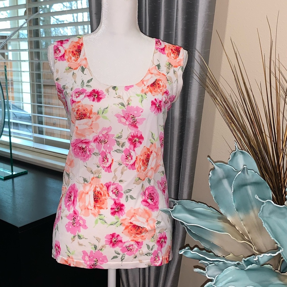 Punt Roma sleeveless flowery top